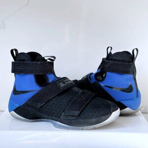 Nike LeBron Soldier